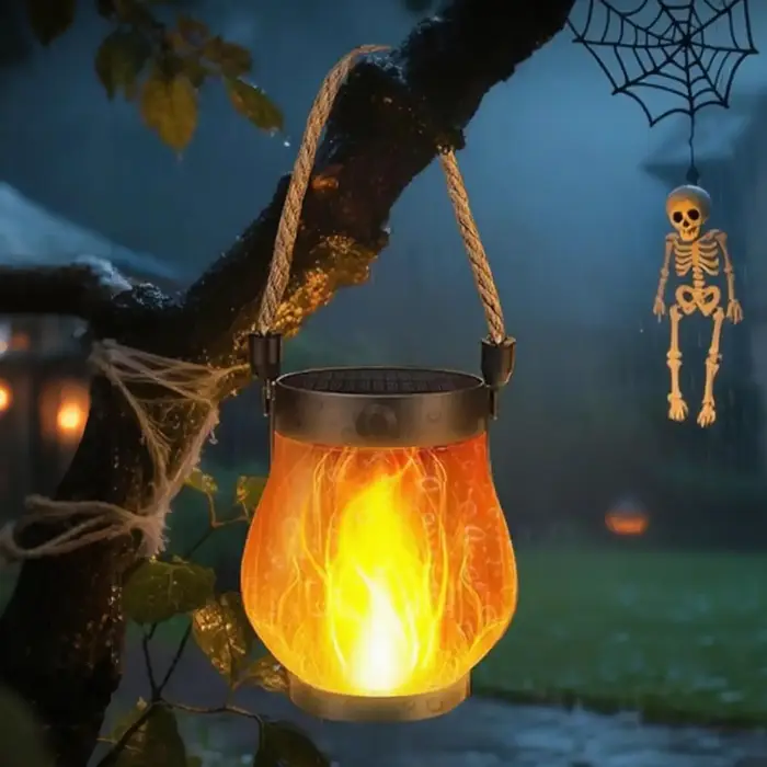 Lanternes solaires d'extérieur, lampe étanche, lanterne solaire à flamme vacillante, chargement USB, décoration d'Halloween pour maison hantée, jardin