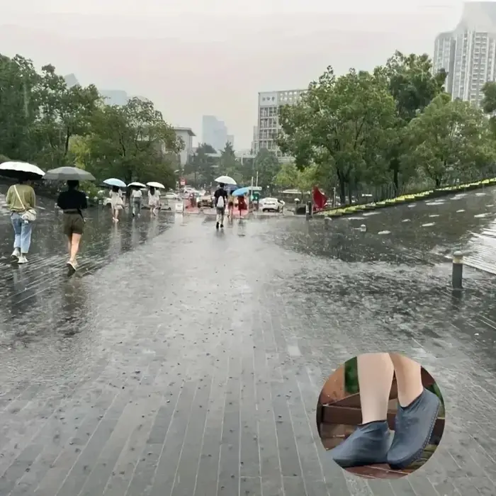 Couvre-chaussures en silicone imperméables antidérapants réutilisables pour les trajets en extérieur