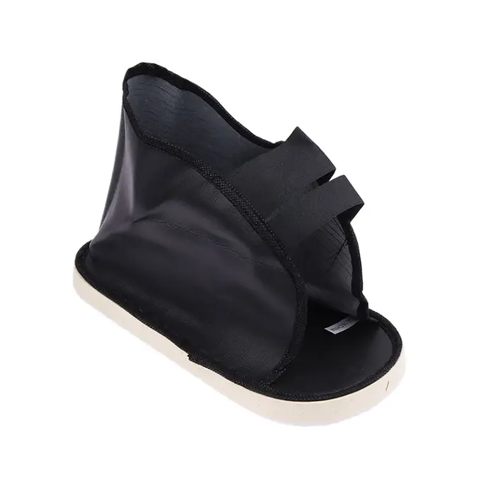 Botte de marche plate antidérapante respirante pour la protection du pied