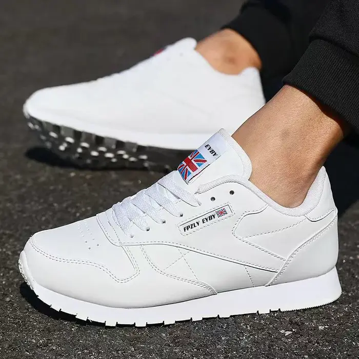 Chaussures de marche imperméables pour hommes