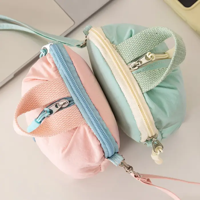 Sac de rangement compact pliable Macaron