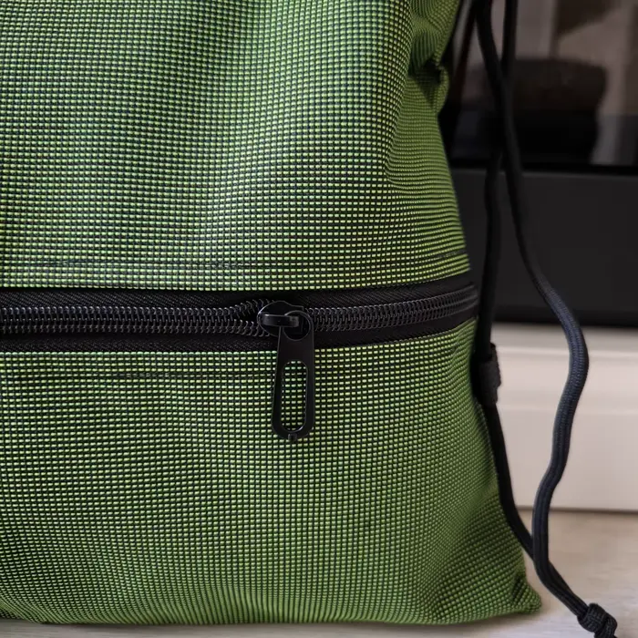 Sac à dos pliable à cordon de serrage