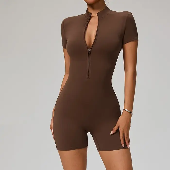Chemise à manches courtes avec demi-fermeture éclair, couleur unie, ensemble de jambes courtes, comb