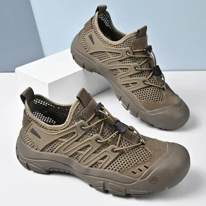 Chaussures d'été en maille respirante pour hommes