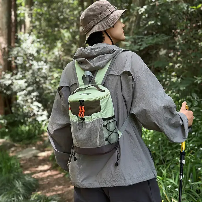 Sac à dos de randonnée pour sports de plein air, sac d'école décontracté grande capacité pour étudiants, sac à dos de voyage léger pour hommes et femmes