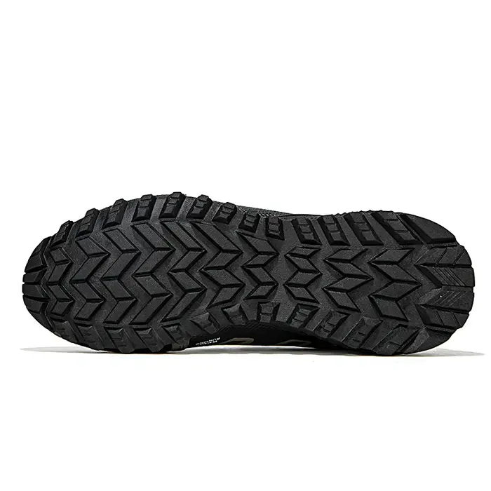 Nouvelles chaussures de randonnée pour hommes