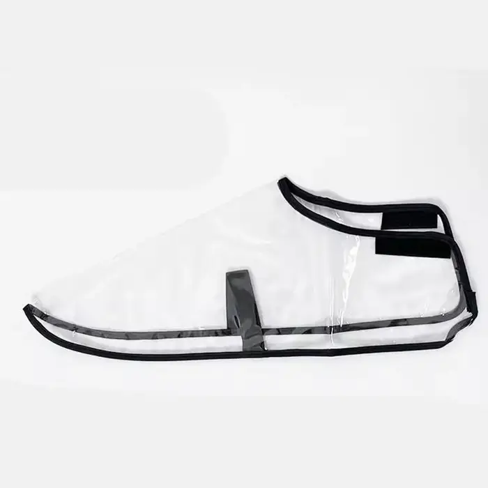 Couvre-chaussures, outils de coupe de cheveux