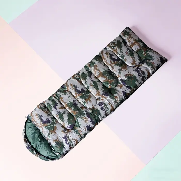 Sac de couchage camouflage pour le camping