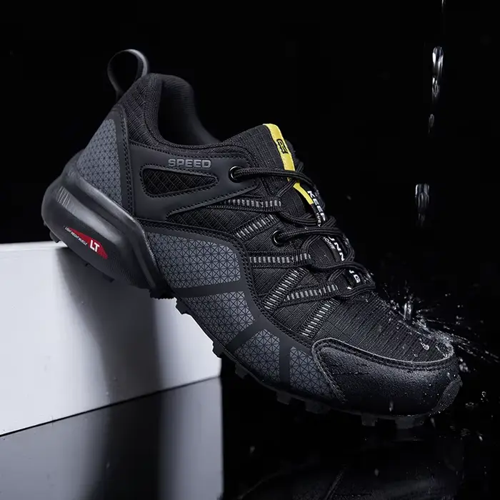 Chaussures de randonnée légères pour hommes et femmes