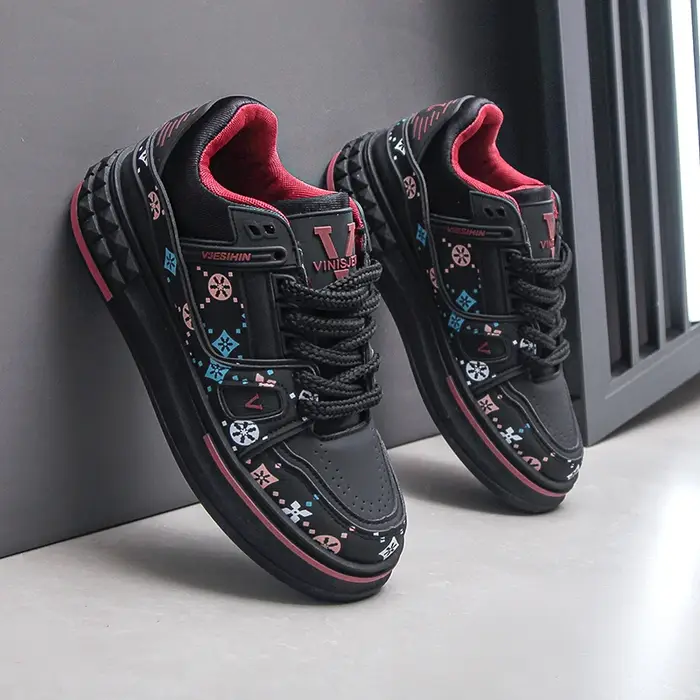 Chaussures légères et respirantes en maille de couleurs mélangées pour hommes