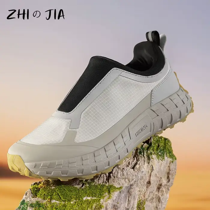 Chaussures de course tout-terrain à enfiler pour hommes