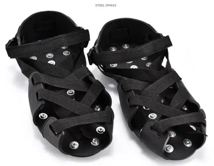 Crampons antidérapants pour la marche sur neige et glace