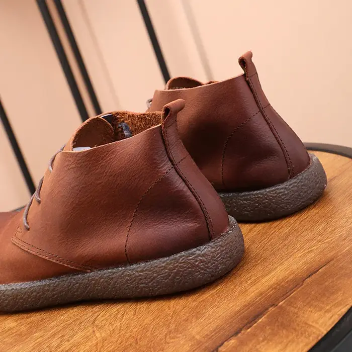 Baskets de marche décontractées à cheville haute pour hommes, couche supérieure en cuir de vache souple, semelle TPR, Botas courtes de printemps, chaussures de camping en plein air