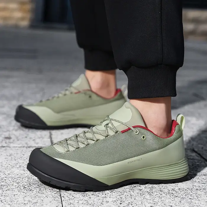 Chaussures de sport durables et légères pour hommes, chaussures de randonnée en plein air, quatre saisons, coupe basse, à lacets, pour voyage en plein air, imperméables, Anti